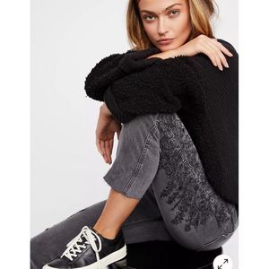 We the Free People embroidered jeans high rise 29